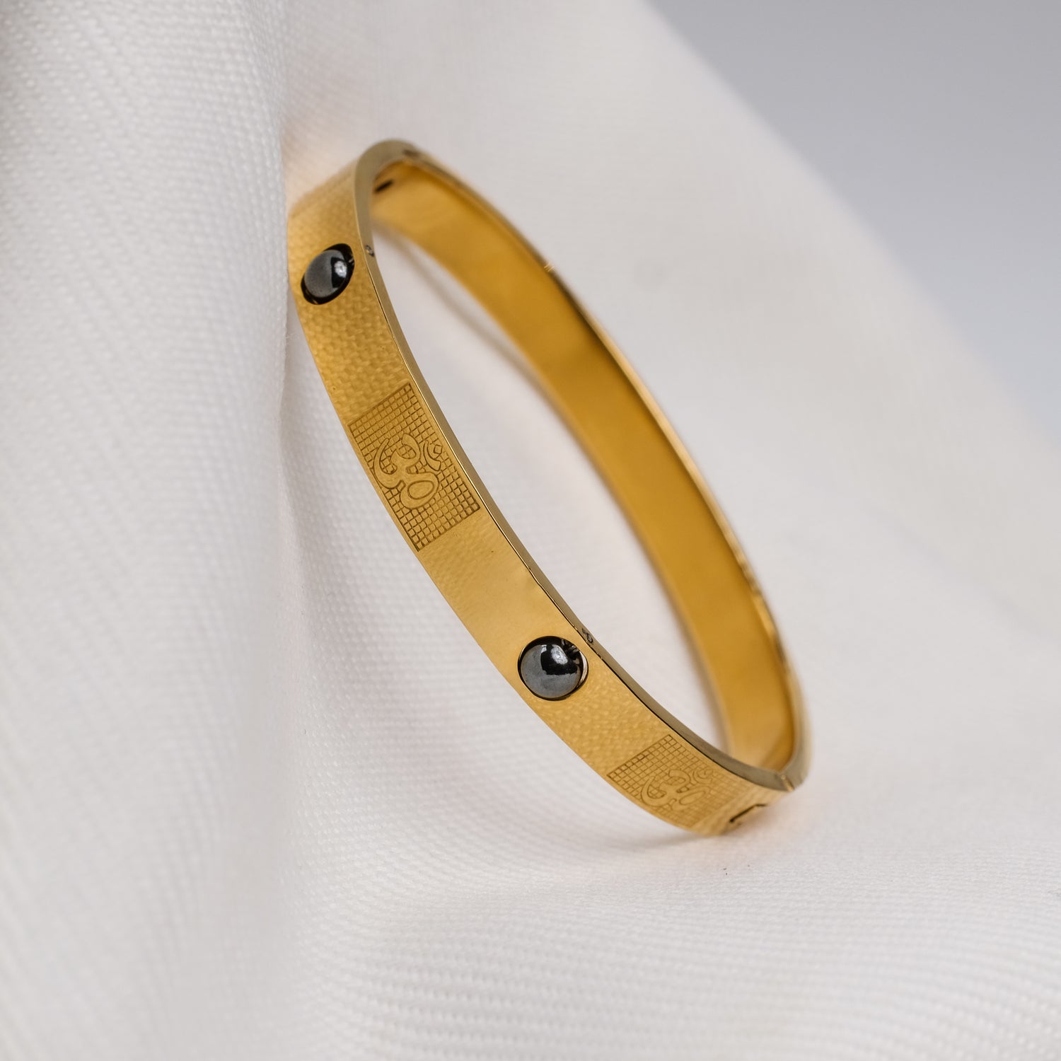 The Resilience Kada ( 18 K Gold Plated ) - Pyrite
