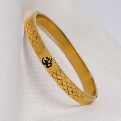The Resilience Kada ( 18 K Gold Plated ) - Om 1