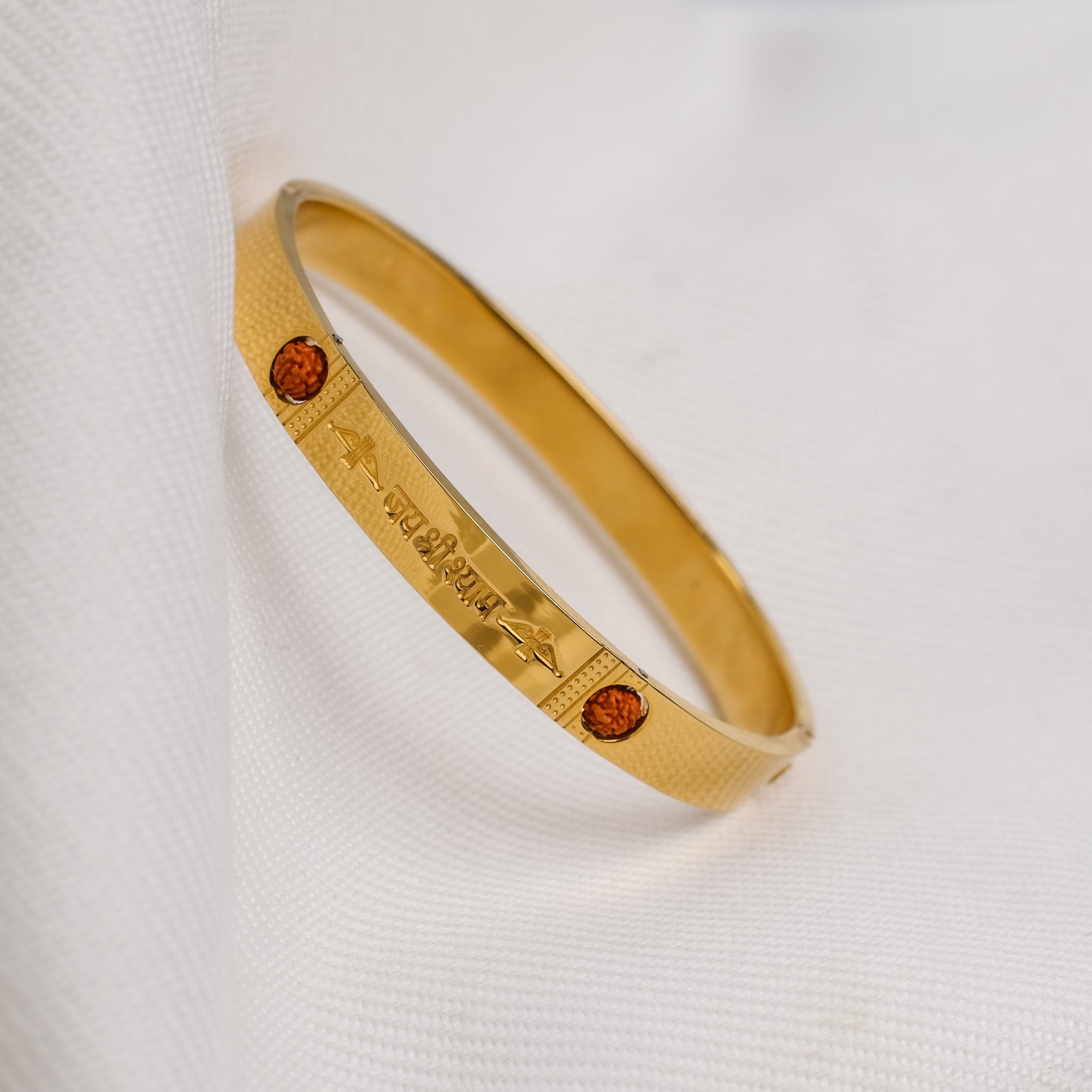 The Resilience Kada ( 18 K Gold Plated ) - Rudraksha