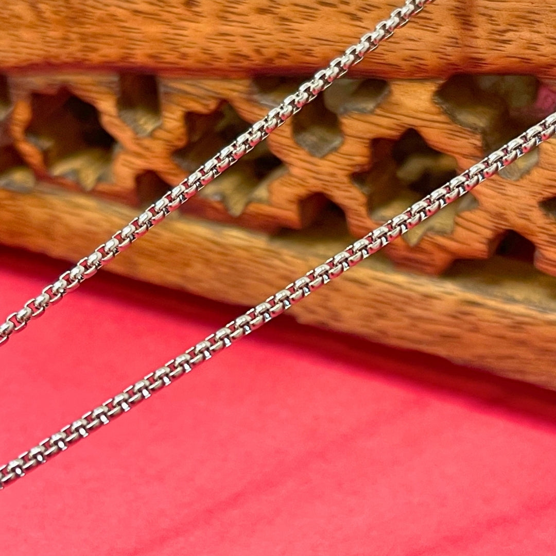 AdiYogi Locket with Chain - Free Rudraksha Bracelet