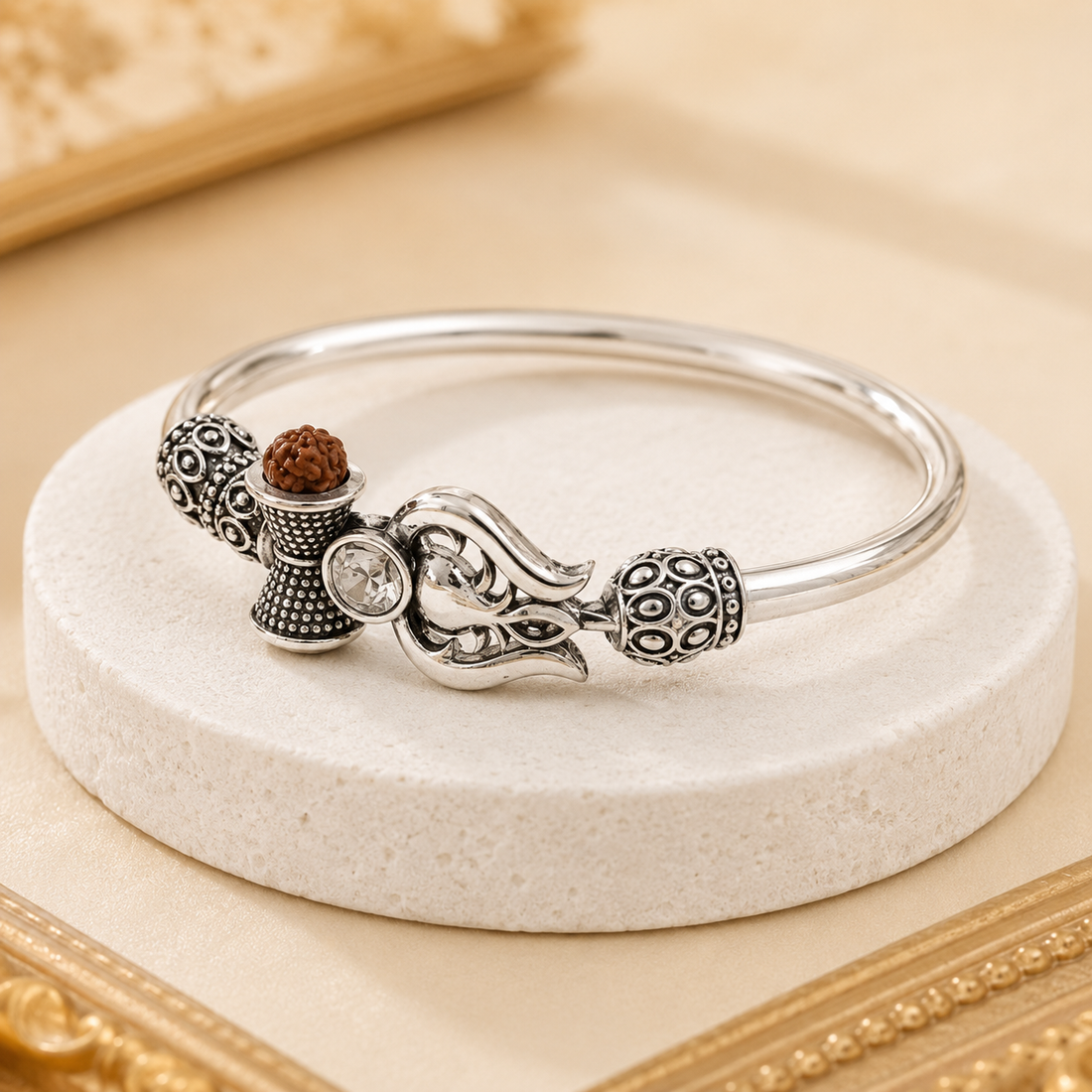 Trident Kada - Trishul Damru Kada with 5 Mukhi Rudraksha Beads - (𝐁𝐮𝐲𝟏 𝐆𝐞𝐭𝟏 𝐅𝐫𝐞𝐞)